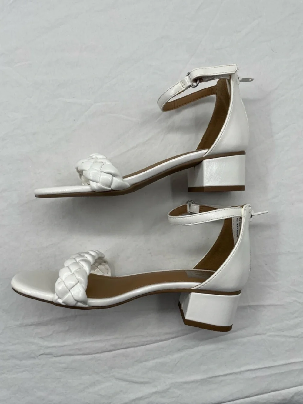 NEW! Dolce Vita Gretta White Braided Ankle-Strap Block Sandals. Girl’s 2.